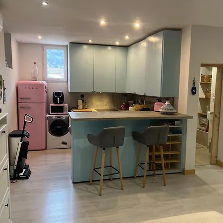 Duplex Quatre Pièces Avec Extérieur Déco Atypique - à 5 Minutes De La * Nice
