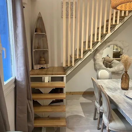 Duplex Quatre Pieces Avec Exterieur Deco Atypique - A 5 Minutes De La アパート
