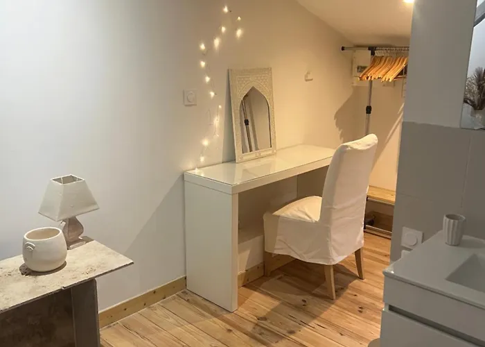 شقة Duplex Quatre Pieces Avec Exterieur Deco Atypique - A 5 Minutes De La نيس